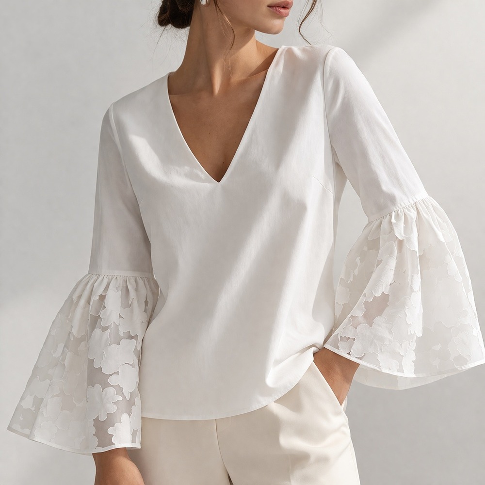 Massimo Dutti VNeck Blouse Silk Blend Bell Sleeve Floral Sz 6 NWT Minor Blemish